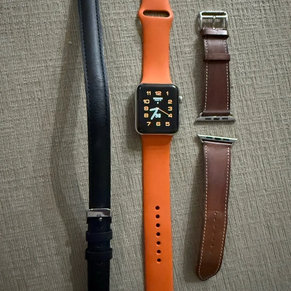 HERMES APPLE WATCH 42MM SERIES 3 Sapphire Crystal Face SS Case Orange M/L Band.